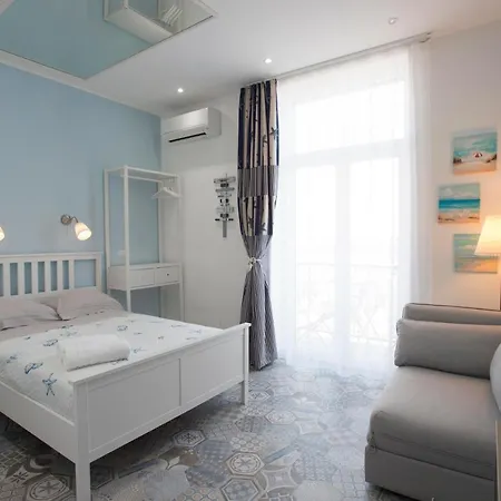 招待所 Nereidi 萨莱诺