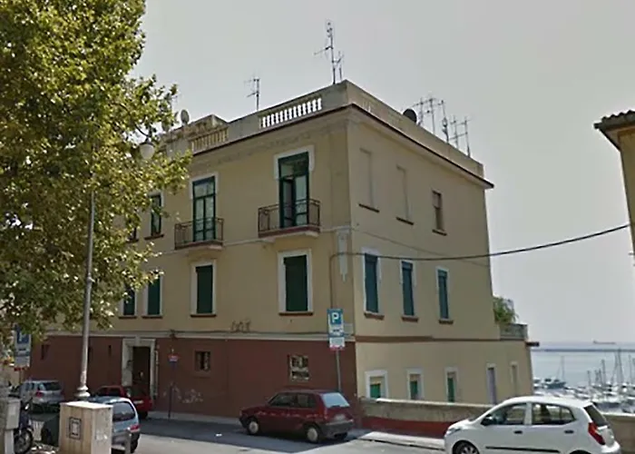 Nereidi Πανσιόν 4*